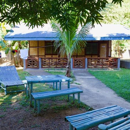 Fat Monkey Hostel Coron Εξωτερικό φωτογραφία
