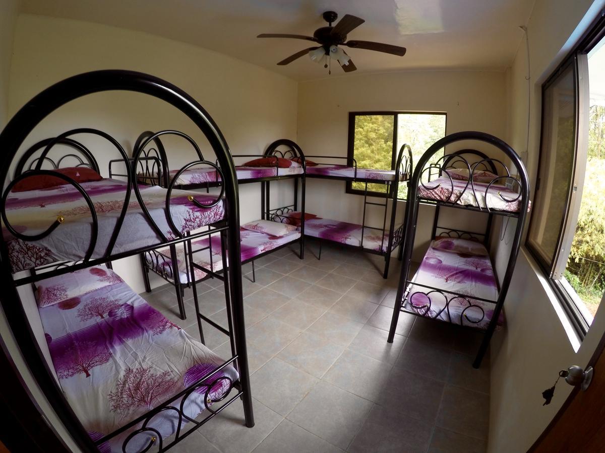 Fat Monkey Hostel Coron Εξωτερικό φωτογραφία