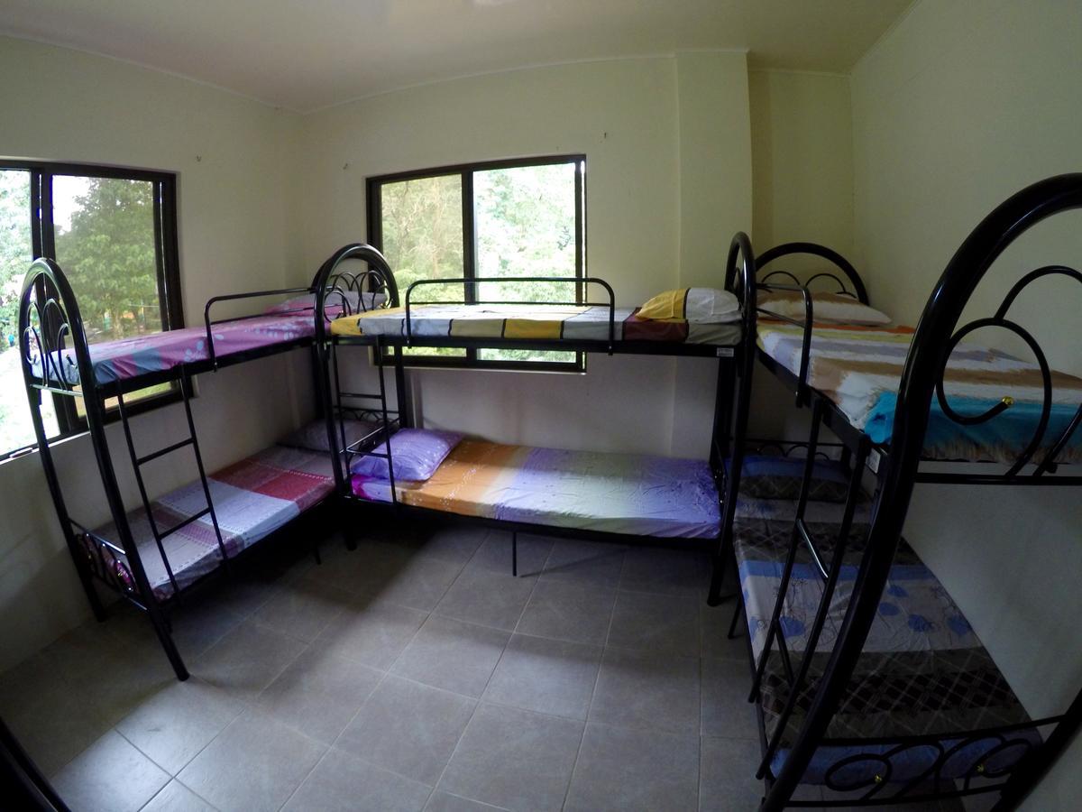 Fat Monkey Hostel Coron Εξωτερικό φωτογραφία