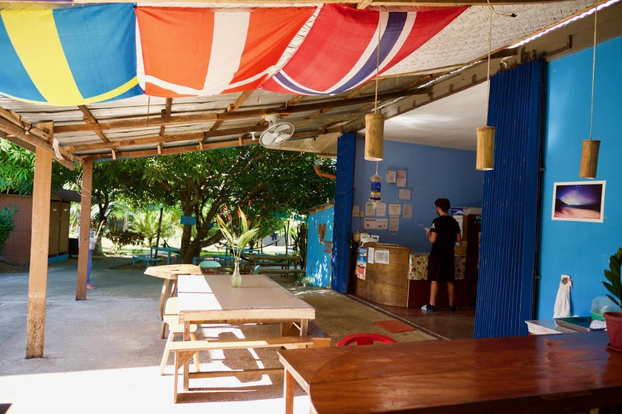 Fat Monkey Hostel Coron Εξωτερικό φωτογραφία